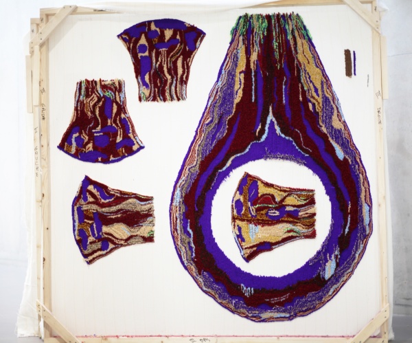 Useful Fictions, symbiose(s)